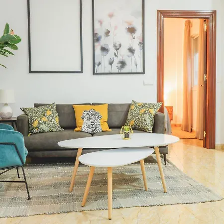 Cubo's Four Square Apartamento