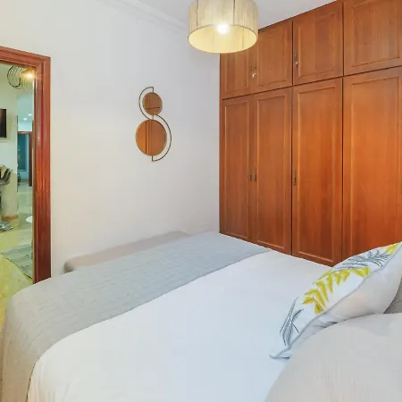 Cubo's Four Square Apartamento