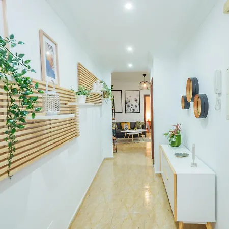 Cubo's Four Square Apartamento *